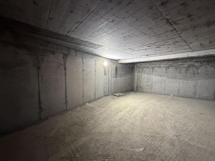 Apartament cu 3 camere decomandat în Tomis Nord