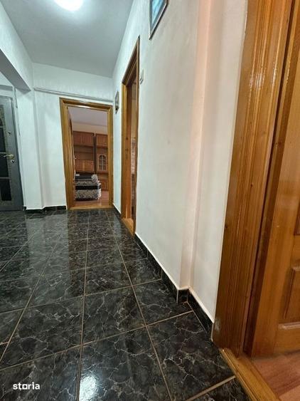 Apartament cu 2 camere decomandat în Viziru 1