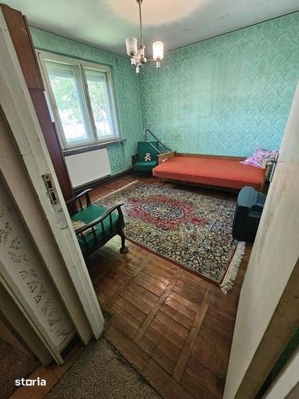 Apartament cu 2 camere semidecomandat în Săsar