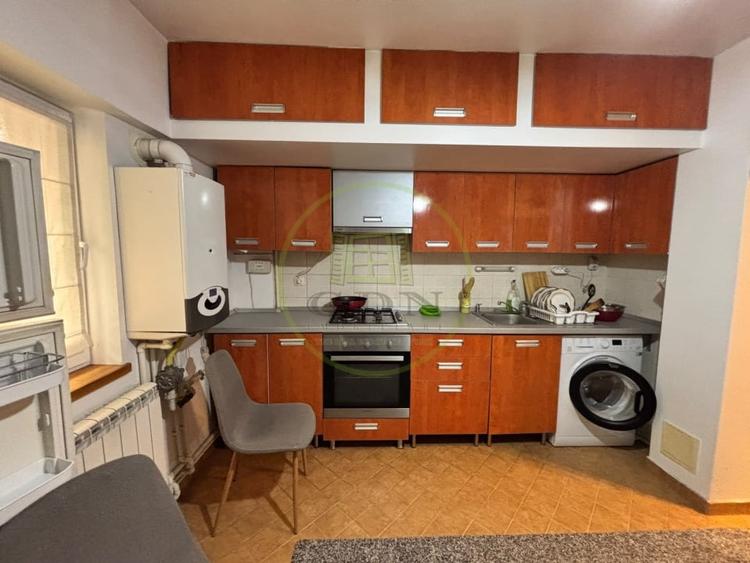 Apartament cu 2 camere decomandat, mobilat în Lăpuș