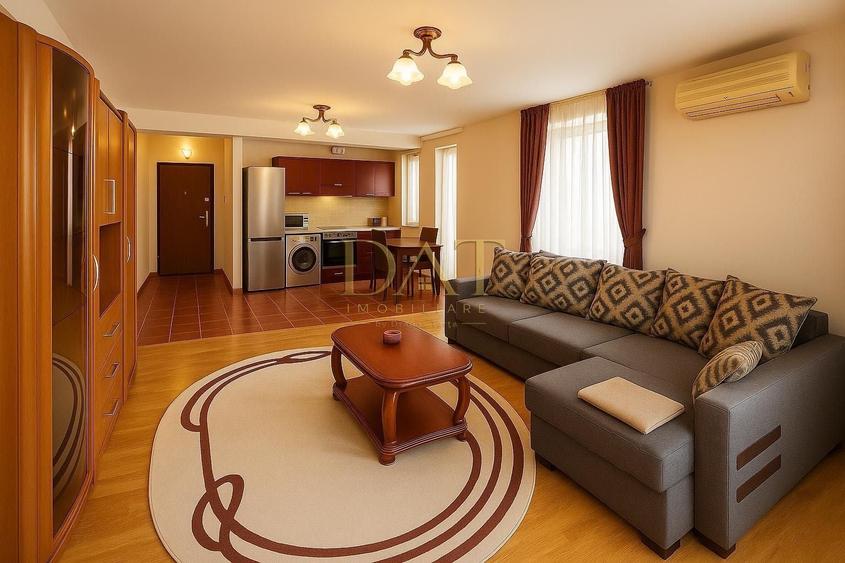 Apartament cu 3 camere semidecomandat, mobilat în Gheorgheni