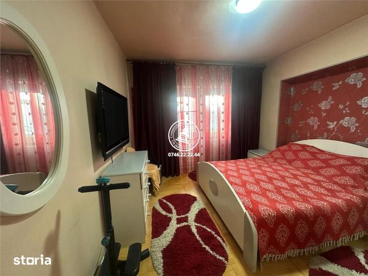 Apartament cu 4 camere decomandat, mobilat în Păcurari
