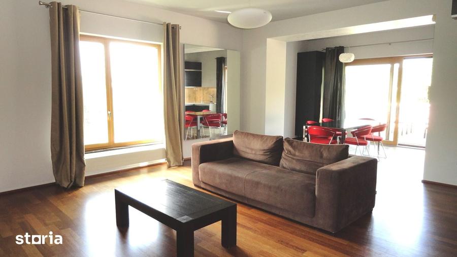 Apartament cu 3 camere în Gruia