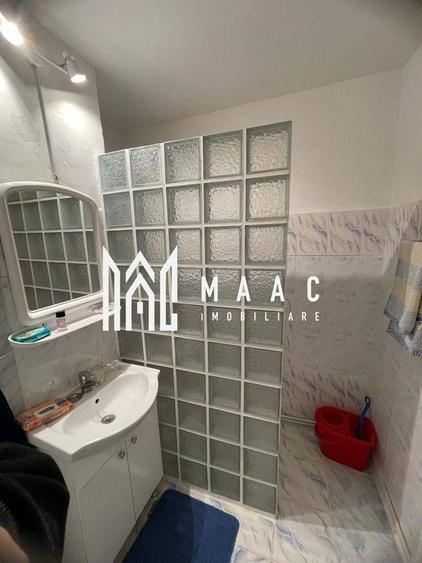 Apartament cu 3 camere decomandat, mobilat în Central