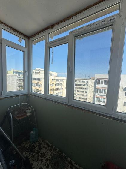 Apartament cu 3 camere decomandat, mobilat în Mihai Bravu