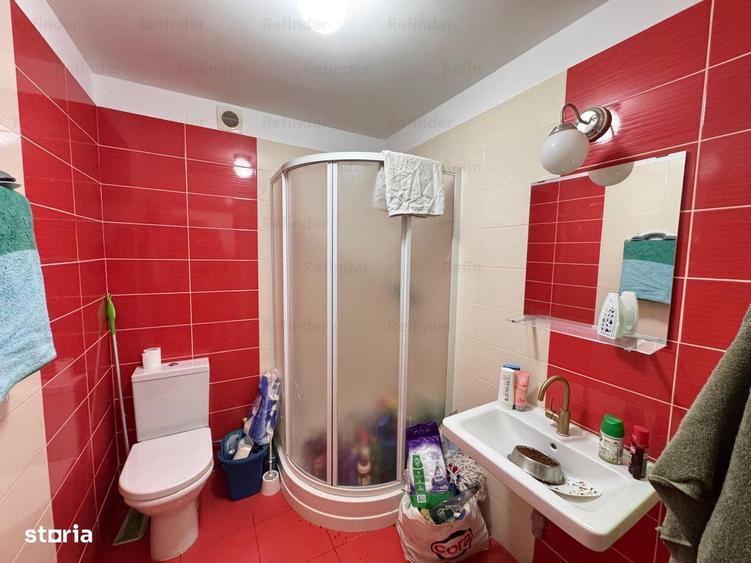 Apartament cu 3 camere semidecomandat, mobilat în Corbeanca