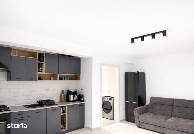 Apartament cu 2 camere decomandat, mobilat în Central