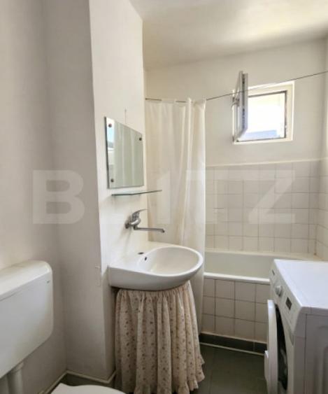 Apartament cu 2 camere decomandat în 7 Noiembrie