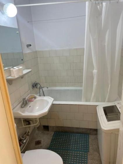 Apartament cu 2 camere decomandat în Sud