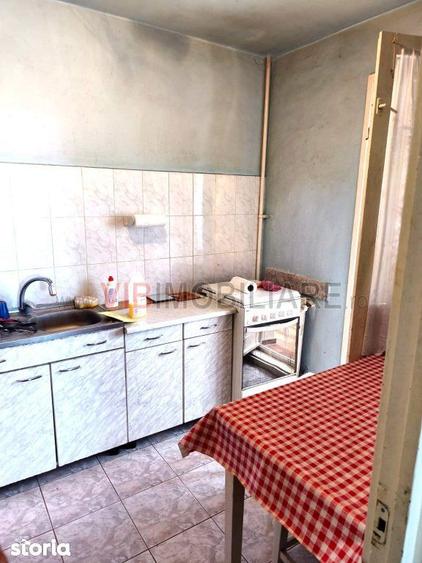 Apartament cu 3 camere în Pantelimon
