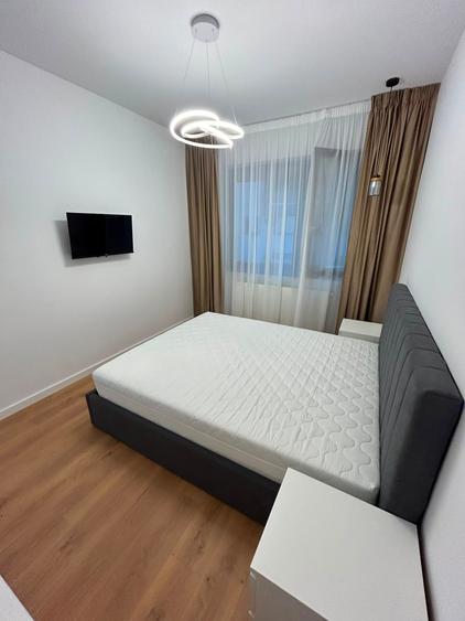 Apartament cu 2 camere decomandat în Metalurgiei