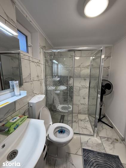 Casa demolabila ?i teren 800mp cu toate utilita?ile deschidere 26,5mp - 15