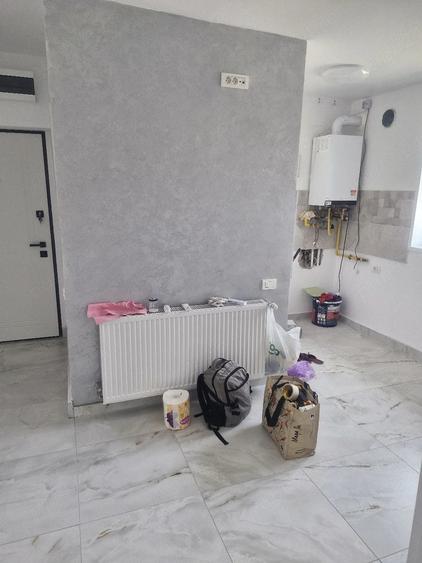 Apartament cu 2 camere semidecomandat în Antiaeriană