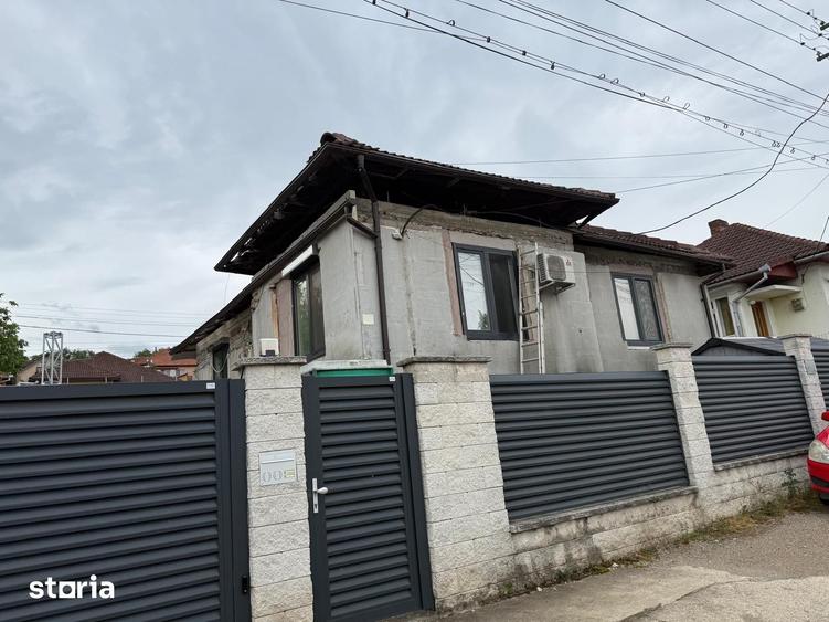 Casă cu 4 camere cu Teren 838 Mp în Central