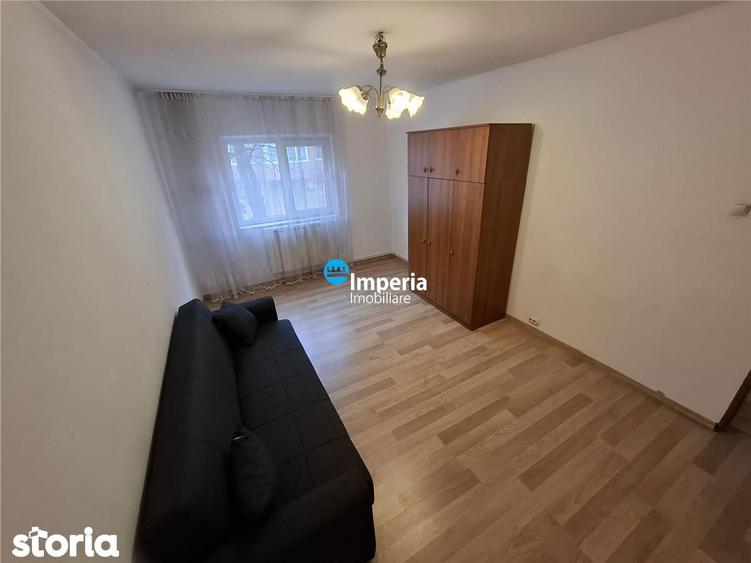Apartament cu 2 camere decomandat în Galata