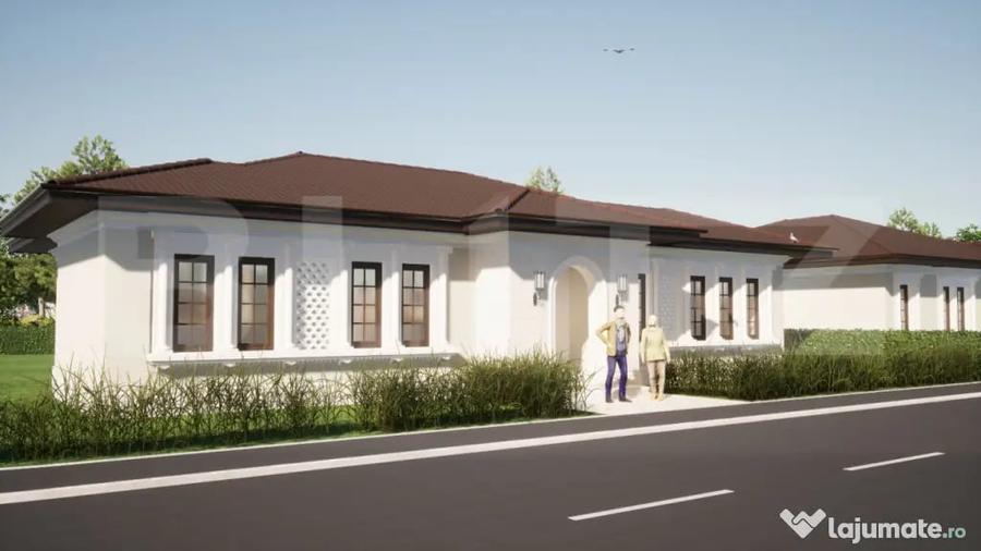 Casă cu 4 camere cu Teren 500 Mp în Central