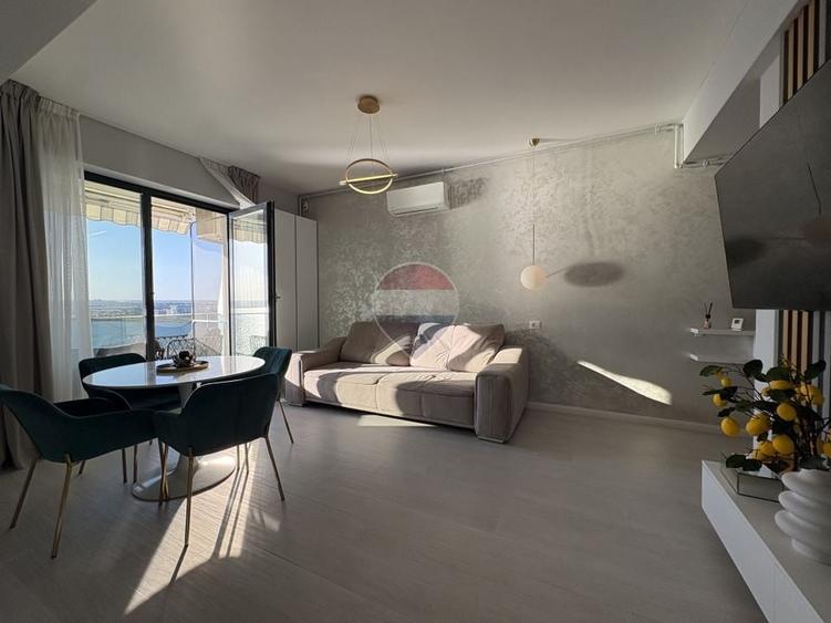 Apartament cu 2 camere semidecomandat, mobilat în Central