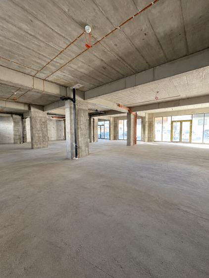 Spațiu comercial, de 281.29998779297 mp, în Popești-Leordeni