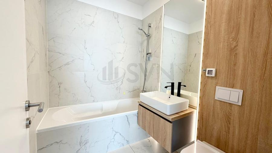 Casă individuală cu 5 camere cu Canalizare în Pipera