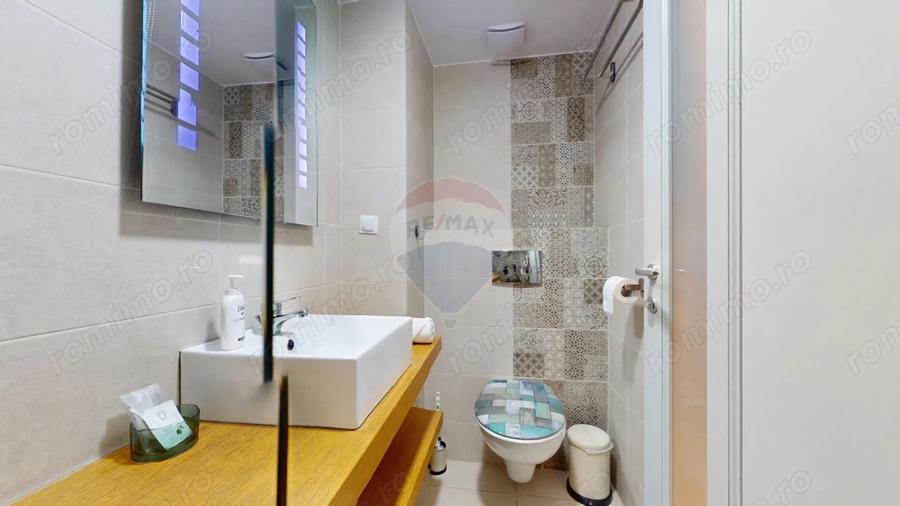 Apartament cu 3 camere decomandat, mobilat în 15 Noiembrie
