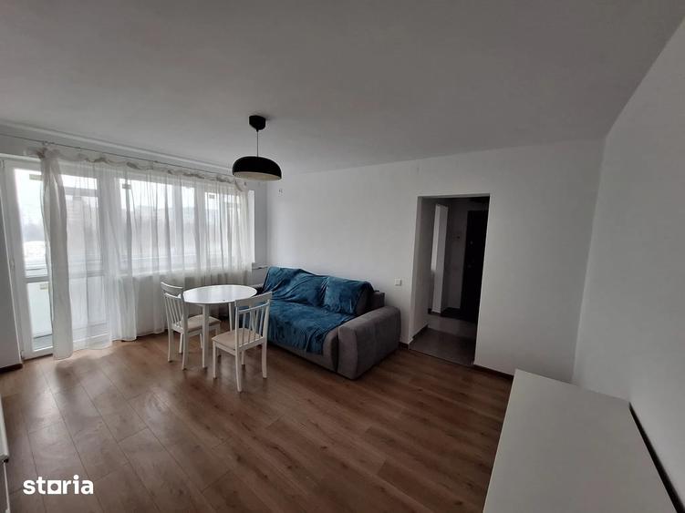 Apartament cu 3 camere în Drumul Taberei