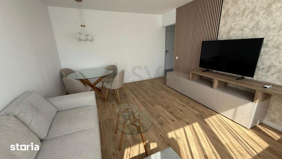 Apartament cu 3 camere decomandat, mobilat în Tineretului