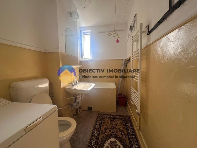 Garsonieră decomandată, mobilată în Dărmănești