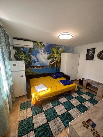 Apartament cu 3 camere decomandat în Tomis Nord