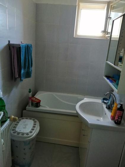 Apartament cu 2 camere semidecomandat în Satu Nou