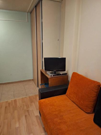 Garsoniera , zona Buziasului - 1