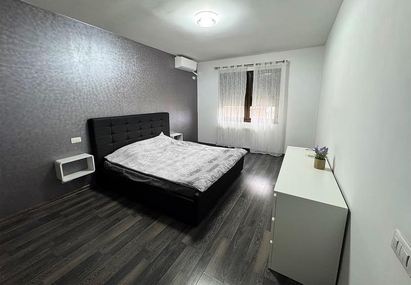 Apartament cu 3 camere în Sisești