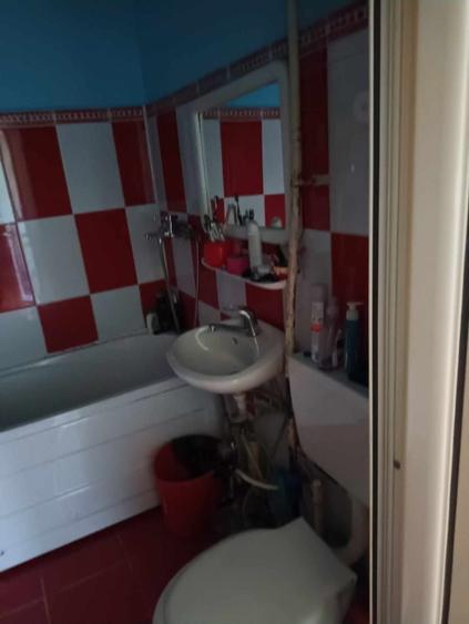 Apartament cu 2 camere semidecomandat în Nicolae Bălcescu
