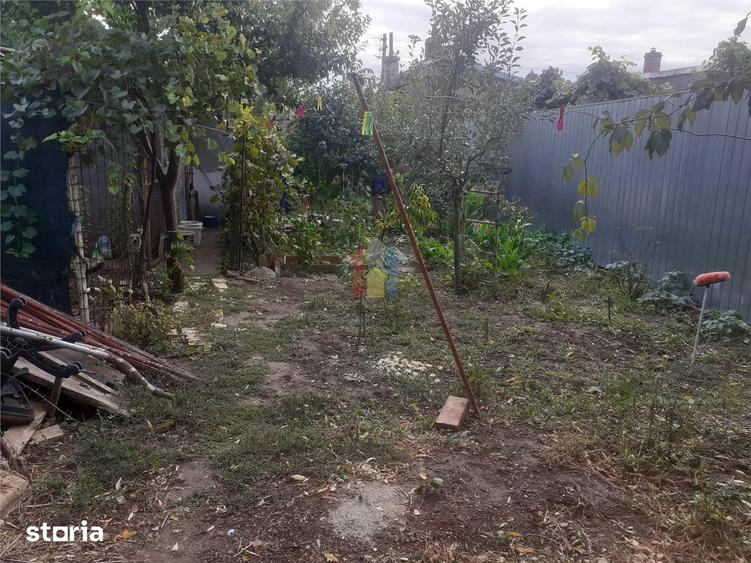 Casă cu 3 camere cu Teren 352 Mp în Chercea