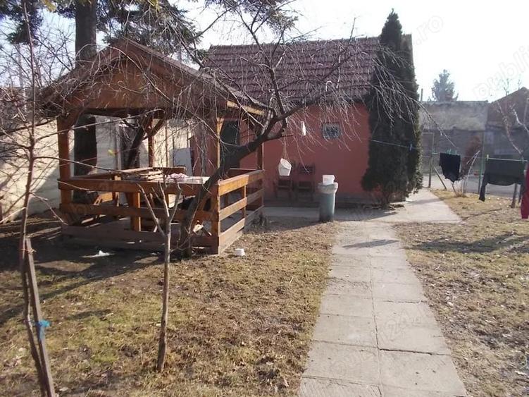 Teren de 3500 mp, în Mehala