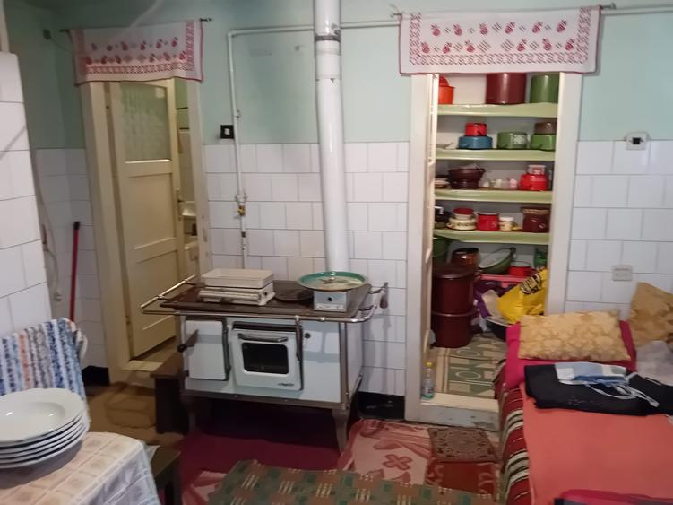 Casă individuală cu 2 camere cu Canalizare în Cristești