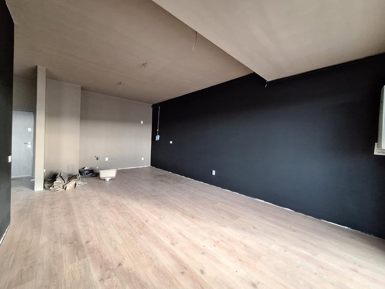 Apartament cu 2 camere semidecomandat în Florești