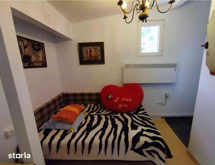 Casă cu 1 camere cu Teren 50 Mp în Bradu