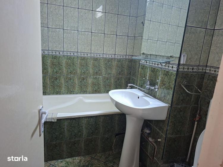 Apartament cu 2 camere decomandat în 9 Mai