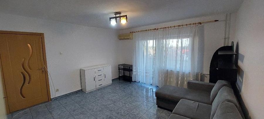 Garsonieră decomandată în Ștefan cel Mare