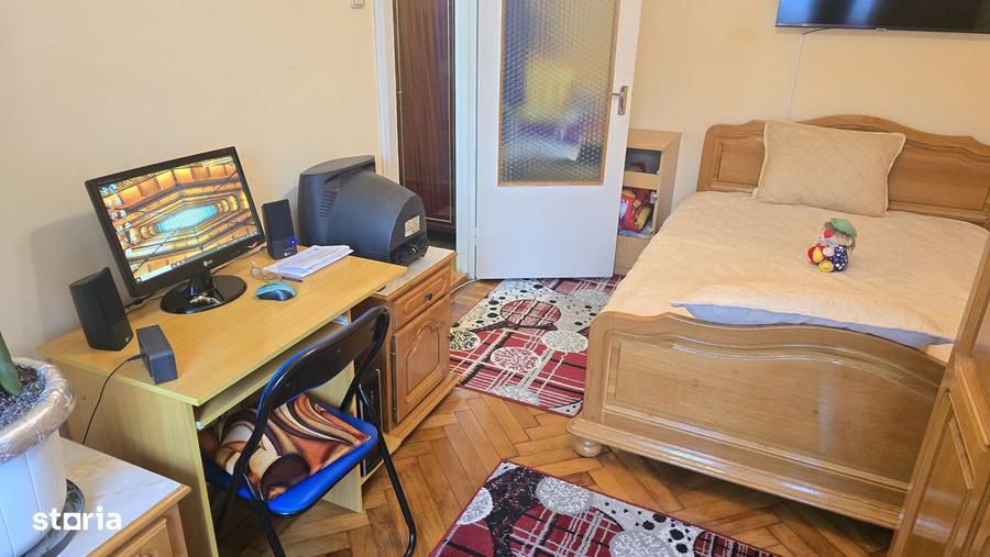 Apartament cu 2 camere semidecomandat în Zamfirescu