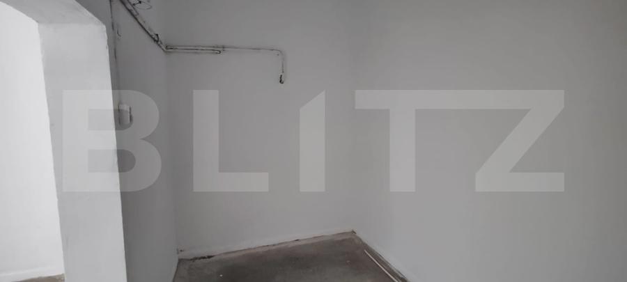 Spațiu comercial, de 70 mp, în Micro 3