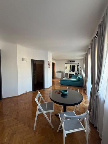 Apartament cu 4 camere circular, mobilat în Rosetti