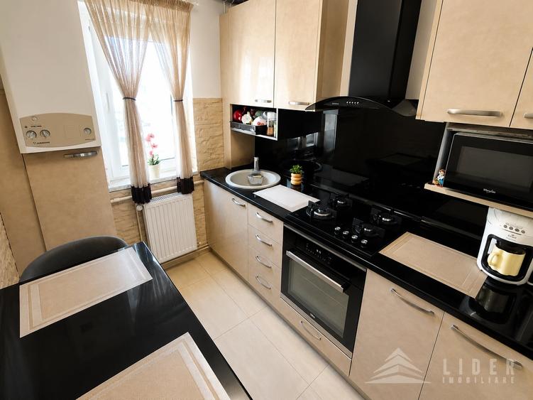 Apartament cu 3 camere semidecomandat, mobilat în Mănăștur