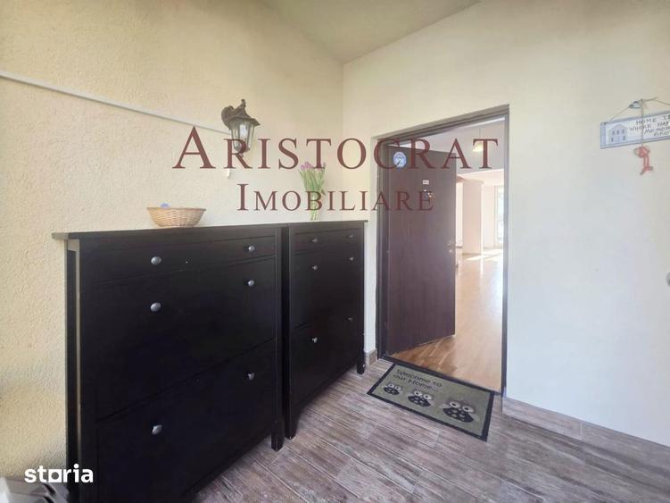 Casă cu 3 camere cu Teren 246 Mp în Corbeanca