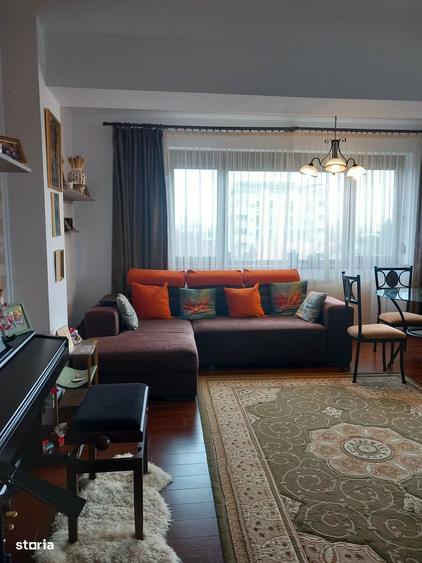 Apartament cu 3 camere în Băneasa