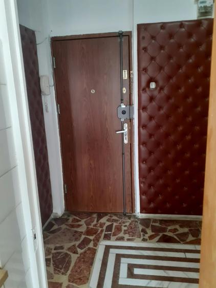 Apartament cu 2 camere decomandat în Iancului