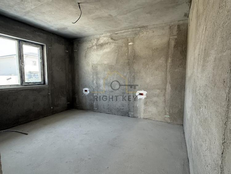 Duplex cu 3 camere cu Teren 250 Mp în Clinceni