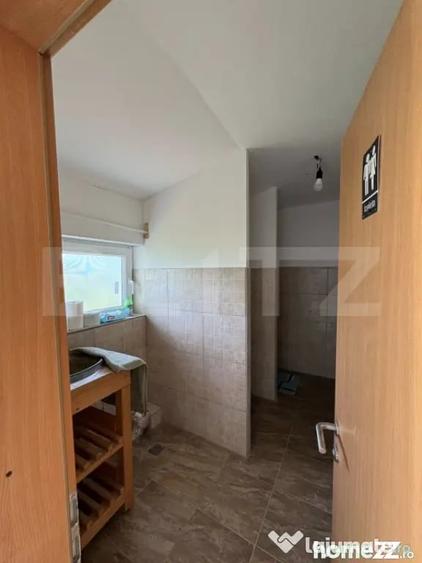 Casă cu 6 camere cu Teren 8700 Mp în Turda