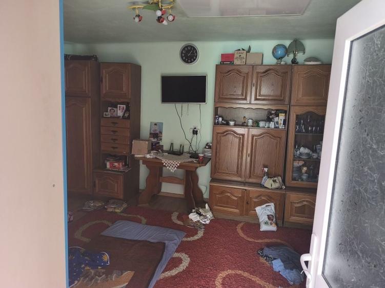Casă cu 3 camere în Araci