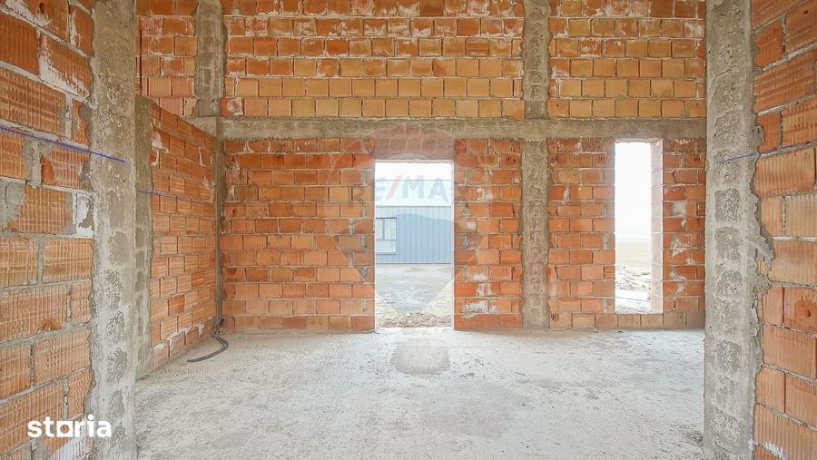 Casă cu 3 camere cu Teren 357 Mp în Hărman